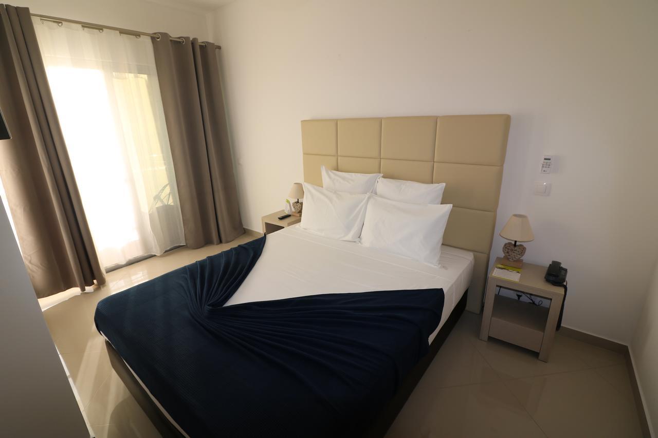 Vista Mar Hotel ทาร์ราฟาล ภายนอก รูปภาพ