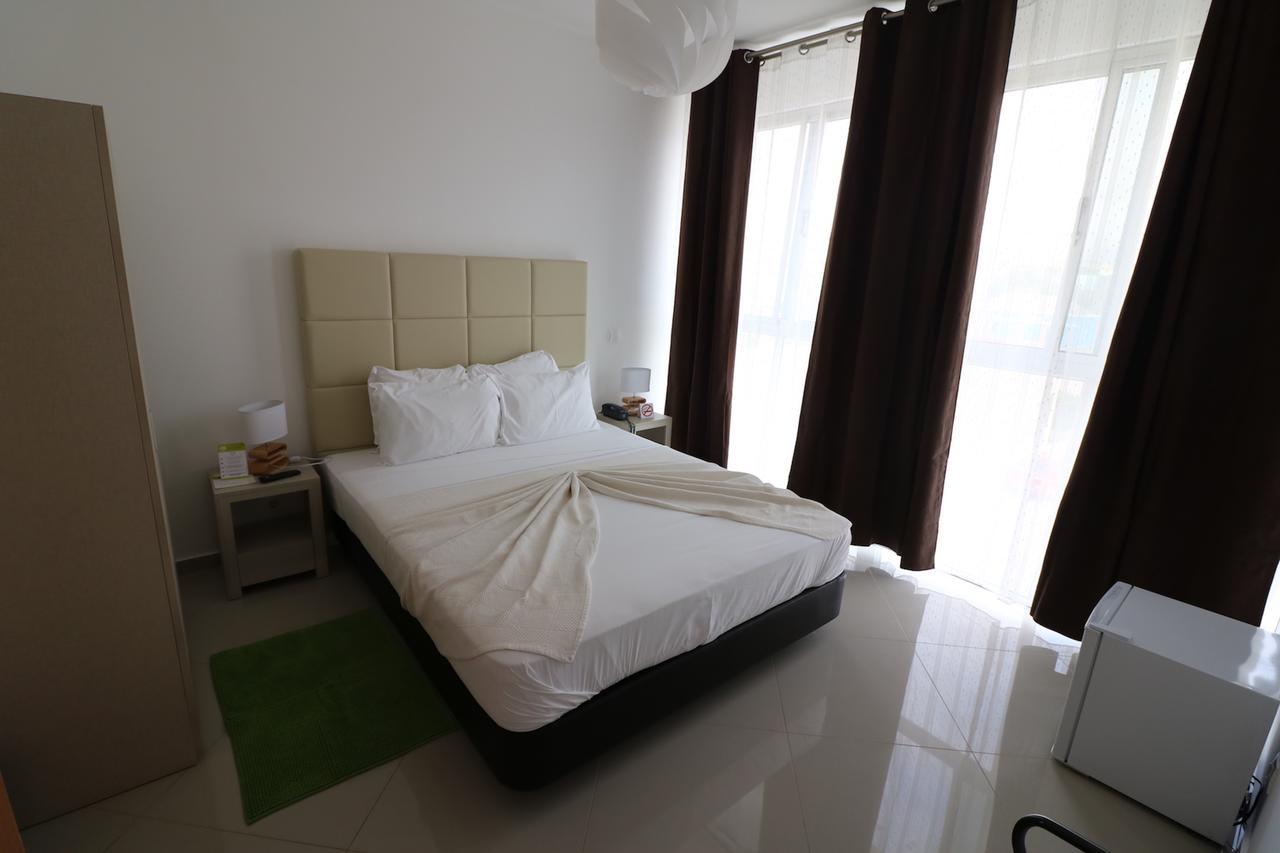 Vista Mar Hotel ทาร์ราฟาล ภายนอก รูปภาพ